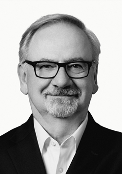 Charlie Papavizas